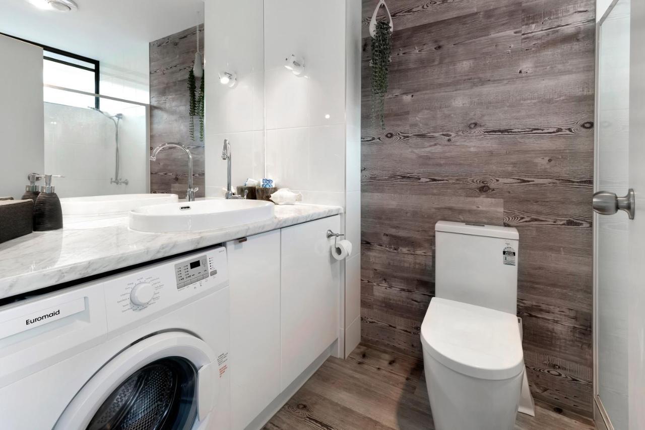 Ocean Views 16 Pool & Spa Wi-Fi Airlie Beach Εξωτερικό φωτογραφία